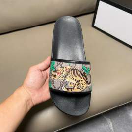 Picture of Gucci Slippers _SKUGuccisz38-45h08212655